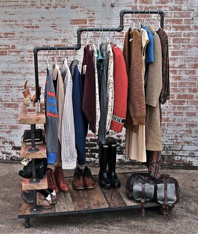 Підлогова вішалка для одягу (47 фото): все для улюблених речей