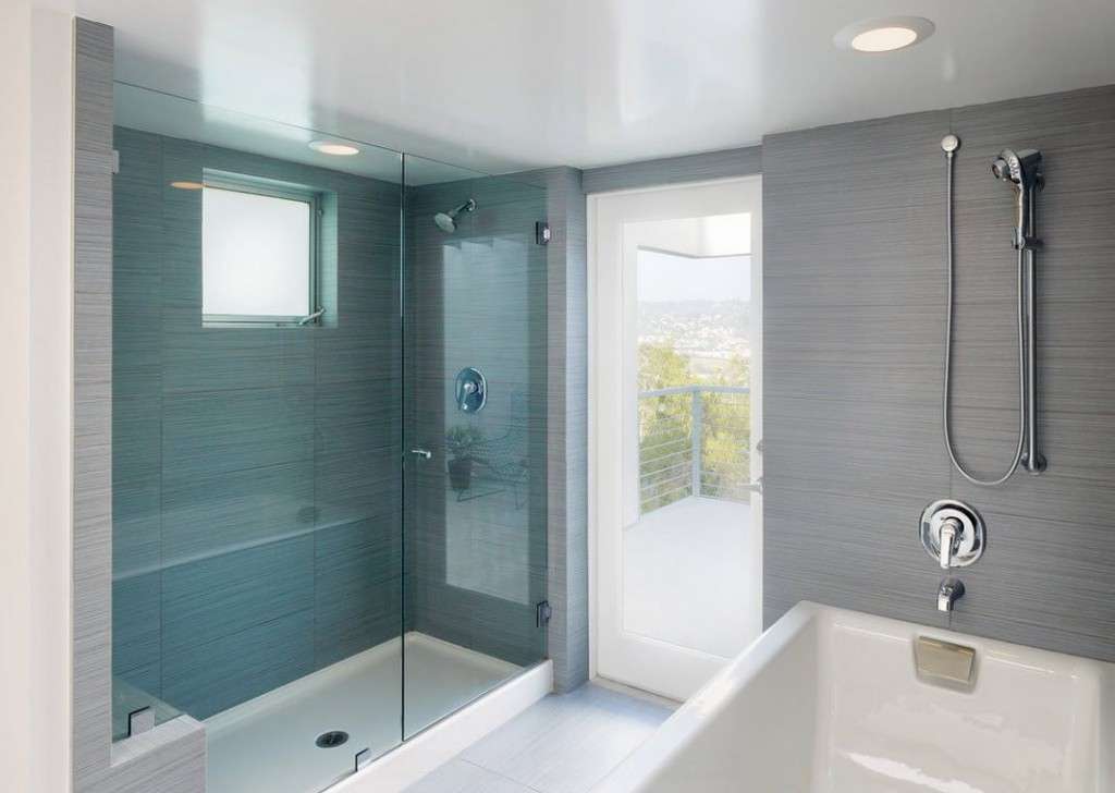 Натяжні стелі у ванній (45 фото): ідеальний вибір
