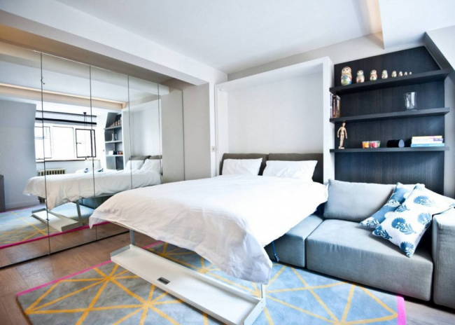 Як перетворити малогабаритну квартиру за допомогою відкидний ліжка?