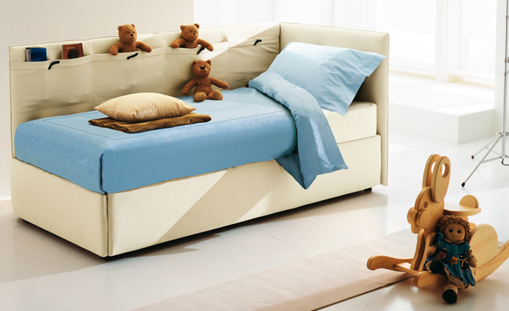 Вибираємо дитячий викочування диван: варіанти механізмів та їх особливості