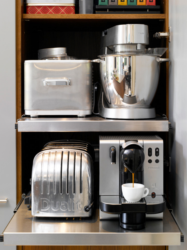 Системи зберігання для кухні: вибираємо мультифункціональний і сучасний шафа-пенал