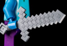 10 найкращих зачарувань для мечів у Minecraft