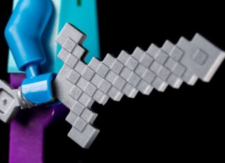 10 найкращих зачарувань для мечів у Minecraft